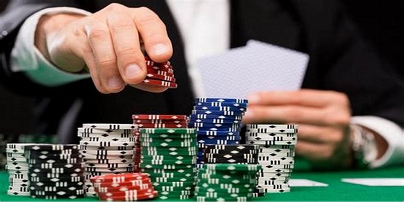 Khái niệm trò chơi Poker chi tiết nhất tại nhà cái DA 88 bạn nên biết